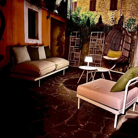 Lägenhet L'affaccio Sul Borgo *