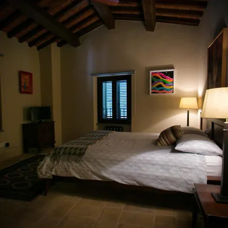 L'affaccio Sul Borgo Montone (Umbria)