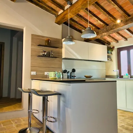 L'affaccio Sul Borgo