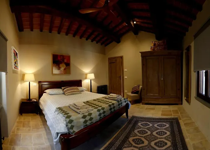 L'affaccio Sul Borgo * Монтоне